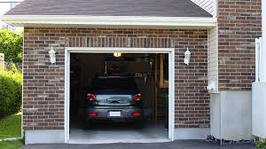 Can You Start Car In Garage With Door Open