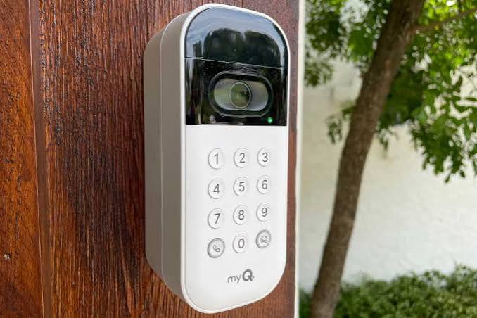 Chamberlain Myq Video Smart Wireless Garage Door Opener Keypad
