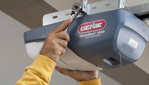 Genie Chainmax 1000 3/4 Hp Chain Drive Garage Door Opener
