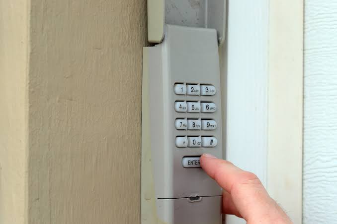 How To Change The Code On My Garage Door Keypad