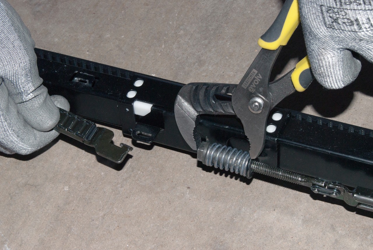 How To Install A Chamberlain Garage Door Opener Belt Drive