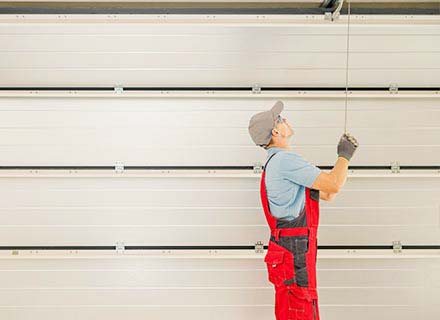 Residential Garage Door Maintenance And Servicing In Arlington Tx