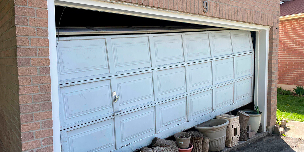 Garage Door Not Opening Or Closing All The Way