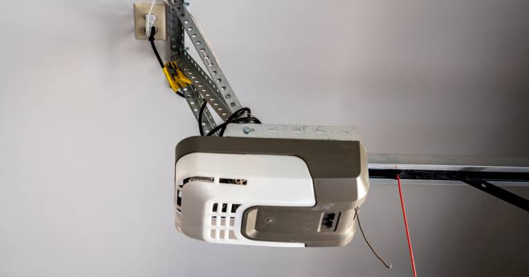 Garage Door Opener Motor Running But Chain Not Moving