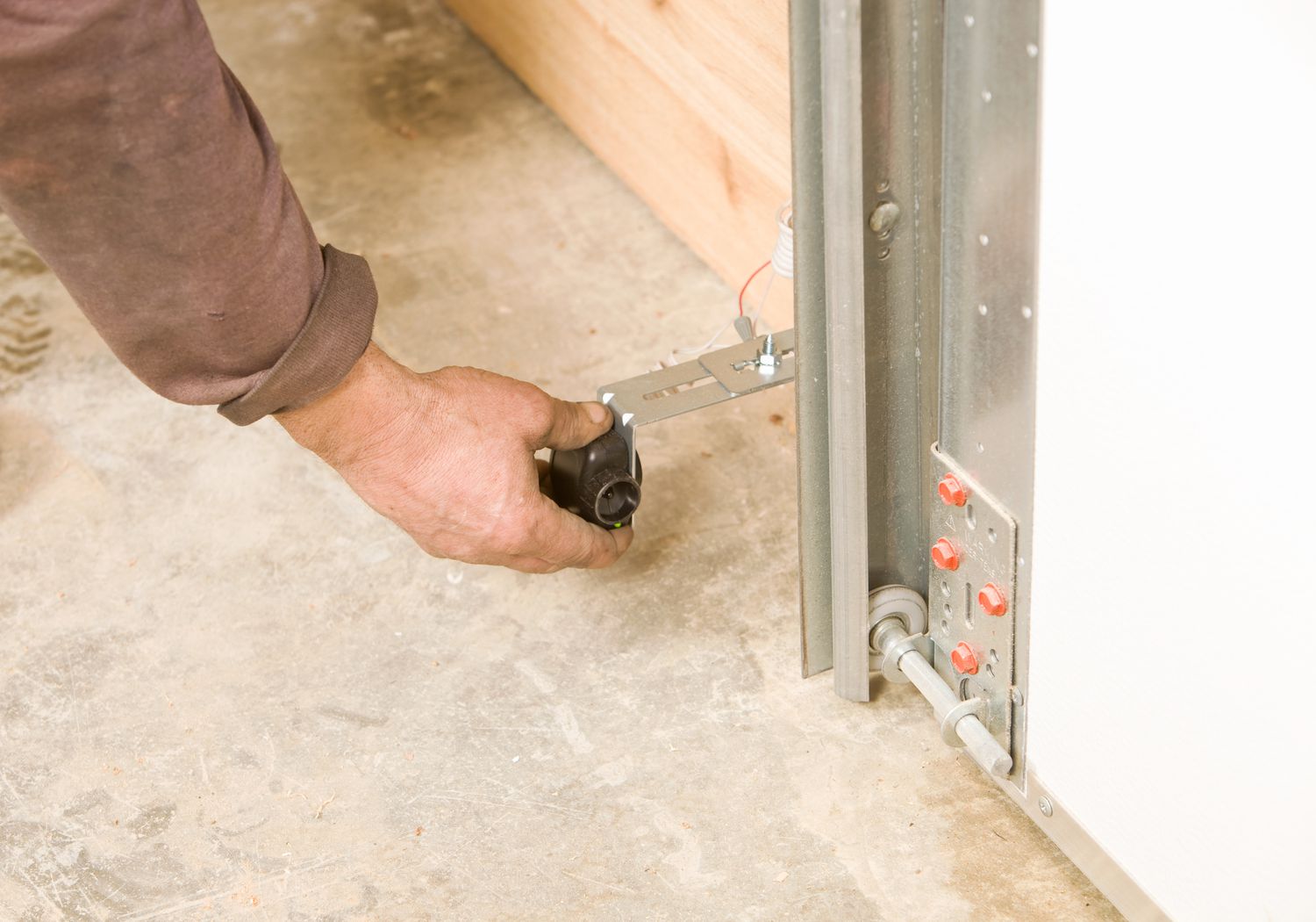 Garage Door Remote Will Open Door But Not Close It