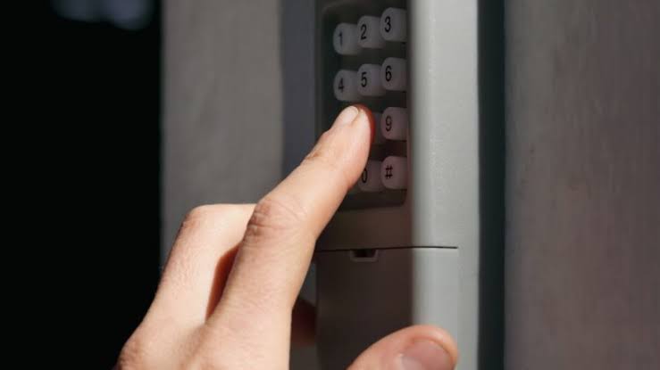 How Do You Reset A Genie Garage Door Opener