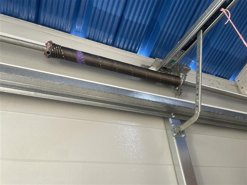 How Much Is It To Repair A Garage Door Spring