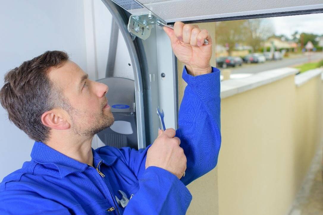 How To Fix The Cable On A Garage Door