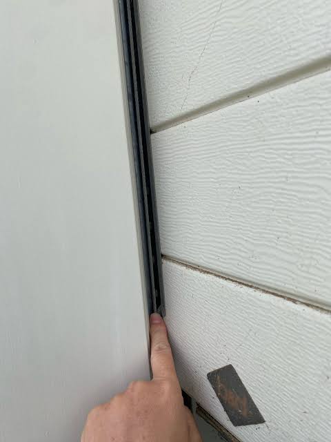 How To Seal Bottom Of Garage Door From Mice