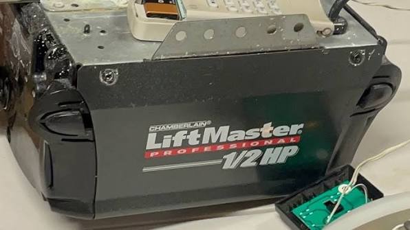 Liftmaster 3240 1 2 Hp Screw Drive Garage Door Opener