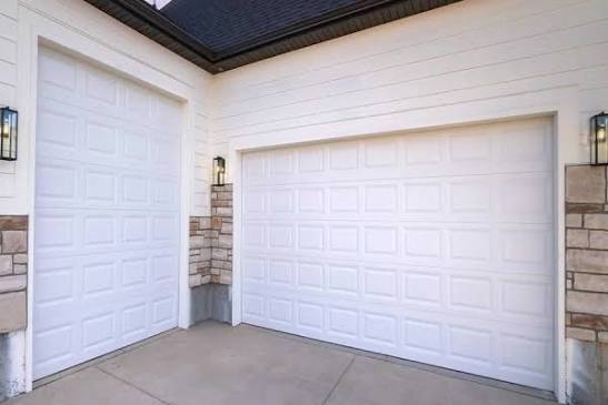 What Does It Mean When The Garage Door Light Blinks