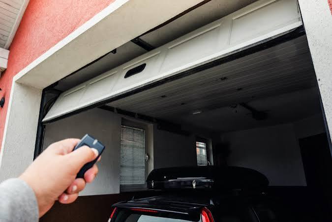 Why Does Garage Door Not Close All The Way
