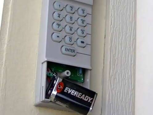 How To Change Battery In Craftsman Garage Door Opener Keypad